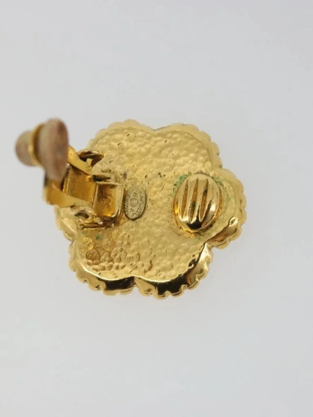 CHANEL Earring Metal Gold Tone CC Auth BA13636M